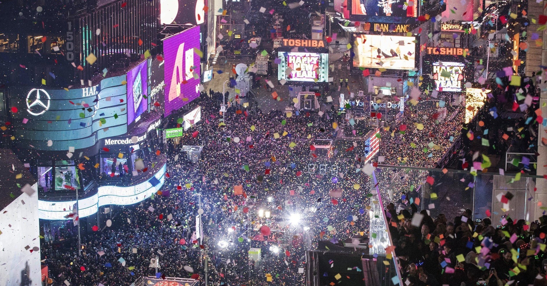 Spectators Are In For Rainy New Year's Eve In Times Square HuffPost