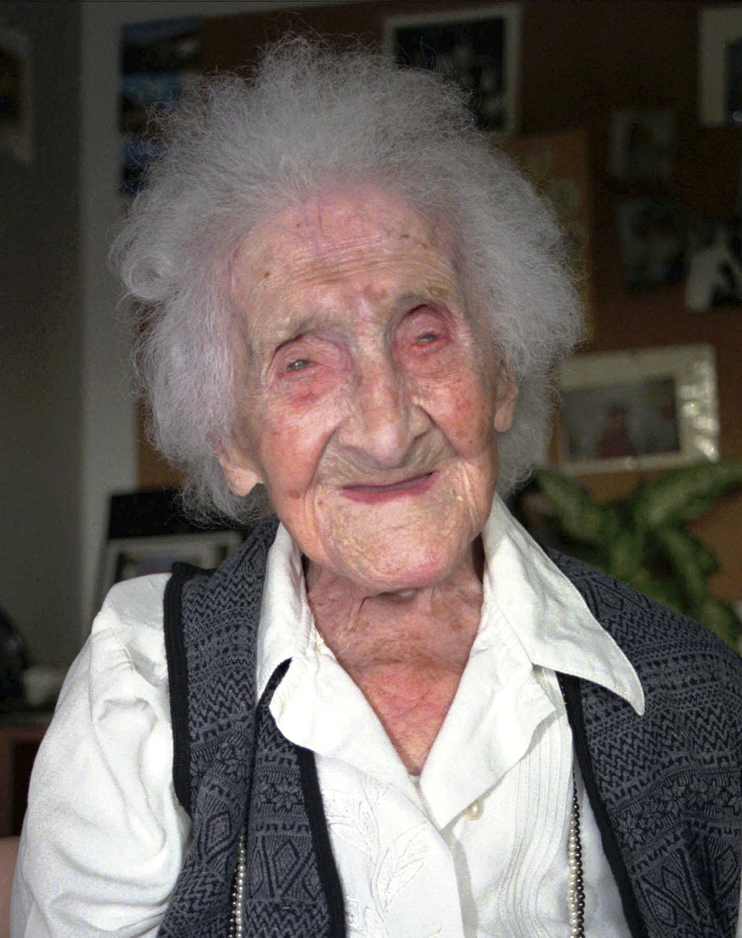 World S Oldest Person Jeanne Calment May Have Faked Her Age Report   5c2bbb13240000c5018c8bef 