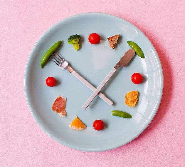 Dieta restritiva não funciona e pode facilitar ganho de peso, alerta