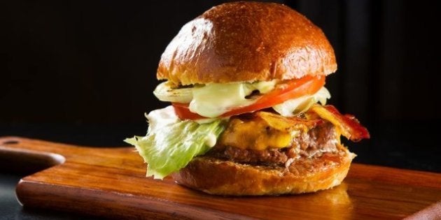 12ª edição do Burger Fest vai até o dia 27 de maio em cinco capitais brasileiras.