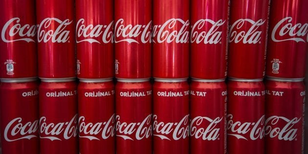 A Coca-Cola pressiona o governo para a alíquota do IPI ficar em, pelo menos, 15%, e não 4%. Segundo a companhia, a operação