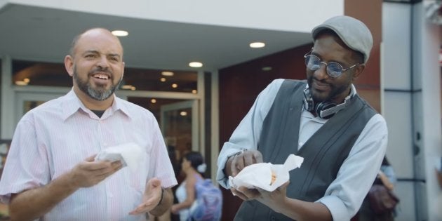 Ao compartilhar vídeo nas redes, Burger King destaca que não apoia nenhum candidato nas eleições 2018.