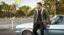 Por que falamos em mulheres plus size, mas não de homens plus