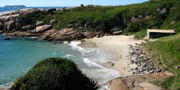 Praia do Gravatá é uma das 5 pouco conhecidas, mas belíssimas de Florianópolis.