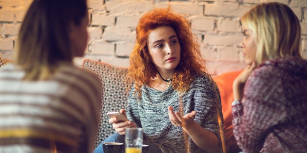 Conversas produtivas sobre suicídio podem ajudar a combater o estigma e possivelmente a salvar uma vida.