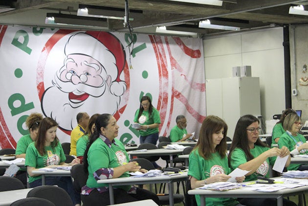 Listagem das cartinhas é feita na Sala dos Sonhos.