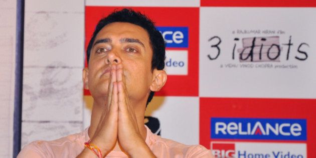 MUMBAI, INDIA ï¿½ AUGUST 27: Aamir Khan during the launch of the '3 Idiots' DVD in Mumbai on August 27, 2010. (Photo by Yogen Shah/India Today Group/Getty Images)
