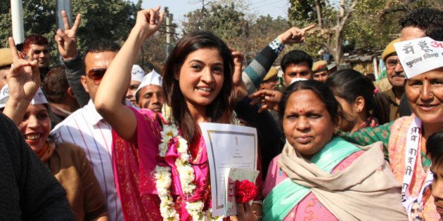 DELHI, INDIA - 2015/02/10: Aam Aadmi Party Leader Alka Lamba celebrate her win in Delhi Assembly Election .Results from Delhi are a vindication for the Aam Aadmi Party which will return to Delhi with a thumping majority this time. BJP had been reduced to single digits, while the Congress has failed to open its account in the capital. (Photo by Deepak Malik/Pacific Press/LightRocket via Getty Images)