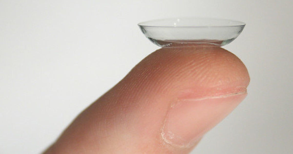 First Of Its Kind Contact Lenses That Allow Wearers To Zoom In And Out