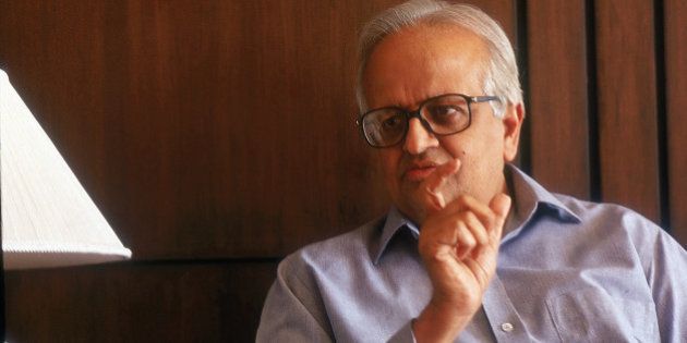 INDIA - OCTOBER 23: Bimal Jalan, former Governor of RBI and Member of the Rajya Sabha. sitting, talking, action, Potrait (Photo by Sanjay Pandya/The India Today Group/Getty Images)