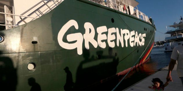 Greenpeace's Rainbow Warrior campaigning ship remains docked in the port of Acapulco, state of Guerrero, Mexico, on January 17, 2014. AFP PHOTO / Pedro Pardo (Photo credit should read Pedro PARDO/AFP/Getty Images)