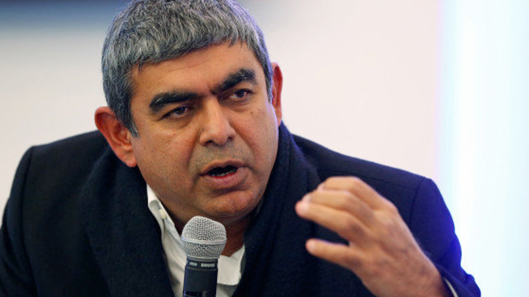 infosys-gives-upto-20-percent-raise-to-top-performers-huffpost-null