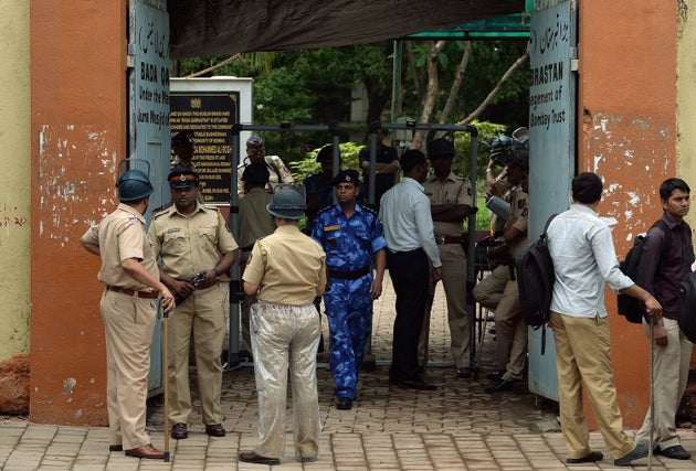 Yakub Memon Buried Amid Tight Security Huffpost India