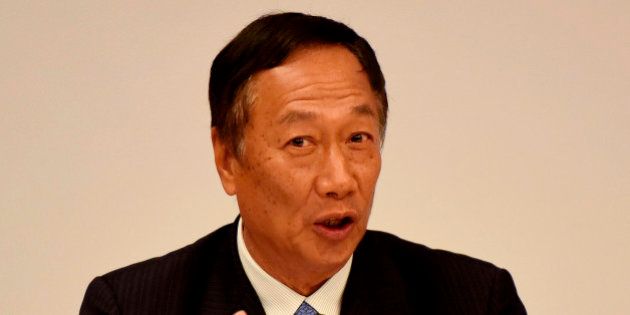 NEW DELHI, INDIA - AUGUST 4: Chairman and CEO of Foxconn Terry Gou during an interaction with the media personnel on August 4, 2015 in New Delhi, India. Taiwanese electronics giant Foxconn declared that it was going to invest in India across verticals like manufacturing, start-ups, energy and e-commerce portals and was also looking at bringing supply chain companies and major technologies here. (Photo by Vipin Kumar/Hindustan Times via Getty Images)
