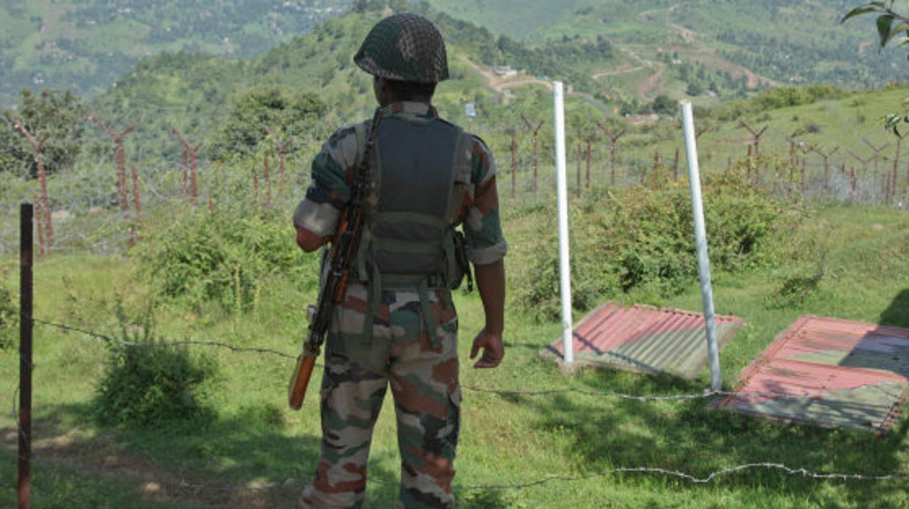 indian-army-officer-killed-by-pakistani-sniper-in-cross-border-firing