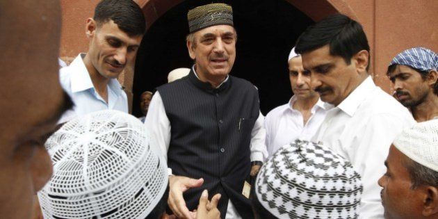 'NEW DELHI, INDIA- AUGUST 20: Ghulam Nabi Azad Union minister for Health and Family welfare after offering Namaj on the occassion of Eid at Safdarjung Tomb on August 20, 2012 in New Delhi. (Photo by Arvind Yadav/Hindustan Times via Getty Images)'