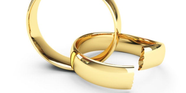 Broken gold wedding rings