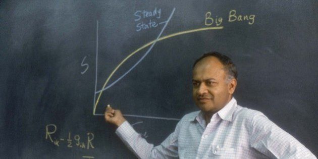 INDIA - OCTOBER 19: Jayant V Narlikar, Astrophysicist explaining through Mathematical equations Big Bang Theory ( Science, Portrait ) (Photo by Namas Bhojani/The India Today Group/Getty Images)