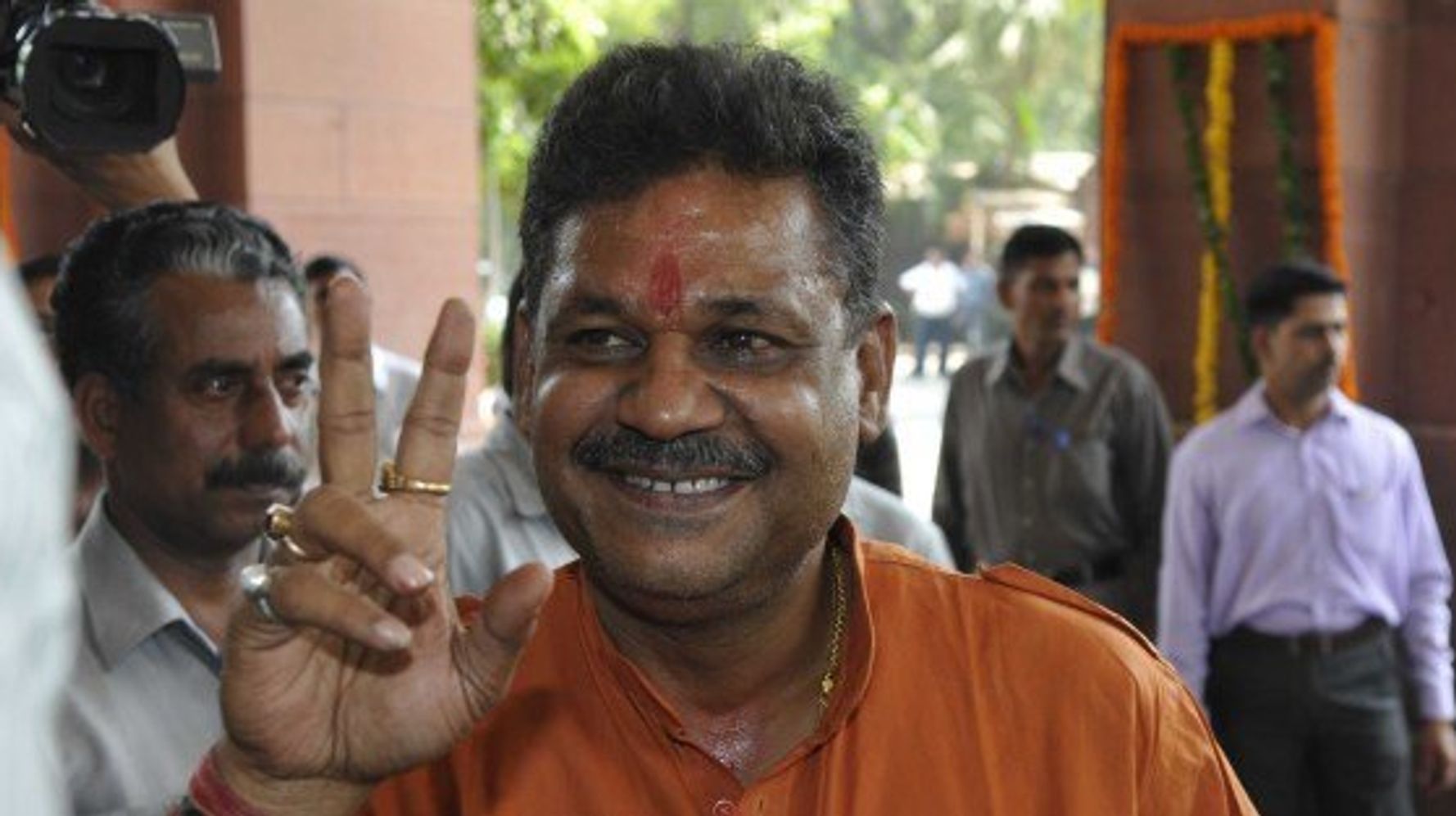 bcci-considers-itself-above-indian-law-says-kirti-azad-huffpost-news