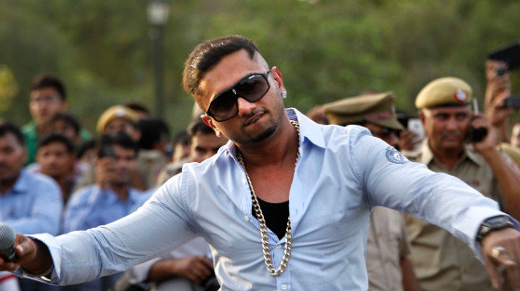 Farmers Are Blaring Yo Yo Honey Singh's Music To Scare Away Wild Animals  And It's Working | HuffPost News
