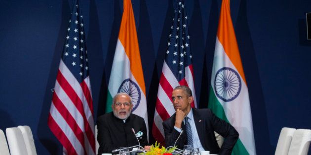 U.S. President Barack Obama, right, meets with Indian Prime Minister Narendra Modi during the COP21, United Nations Climate Change Conference, in Le Bourget, outside Paris, on Monday, Nov. 30, 2015. (AP Photo/Evan Vucci)