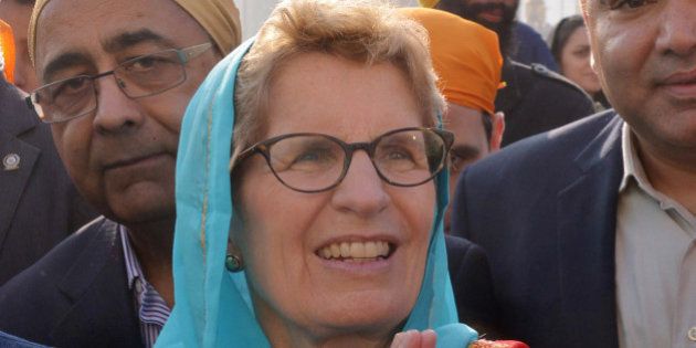 Canada's Premier of Ontario Kathleen Wynne visits the Golden temple in Amritsar on January 31, 2016. AFP PHOTO/NARINDER NANU / AFP / NARINDER NANU (Photo credit should read NARINDER NANU/AFP/Getty Images)