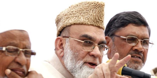 NEW DELHI, INDIA - APRIL 4: Shahi Imam of Delhi Jama Masjid, Syed Ahmed Bukhari announces his support for Congress in the coming Lok Sabha elections during a press conference on April 4, 2014 in New Delhi, India. The Shahi Imam also appealed for support to Trinamool Congress candidates and for RJD in Bihar as it has allied with Congress for the general election. (Photo by Ajay Aggarwal/Hindustan Times via Getty Images)