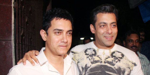 MUMBAI, INDIA ï¿½ SEPTEMBER 6: Aamir Khan and Salman Khan at the special preview of the film 'Dabaang' in Mumbai on September 6, 2010. (Photo by Yogen Shah/India Today Group/Getty Images)