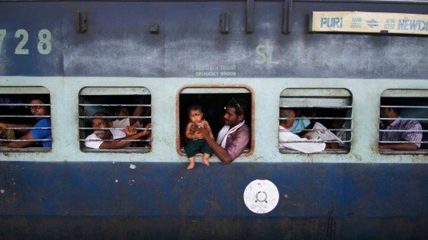 Railway Blankets Washed Only Once In 2 Months, Says MoS For Railways