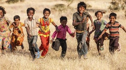 The Dilemma Of Supporting Local Community While Traveling