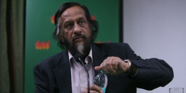 NEW DELHI, INDIA - JANUARY 23: Director General of the Energy and Resources Institute (TERI) RK Pachauri addresses mediapersons in New Delhi on Saturday. (Photo by Parveen Negi/India Today Group/Getty Images)