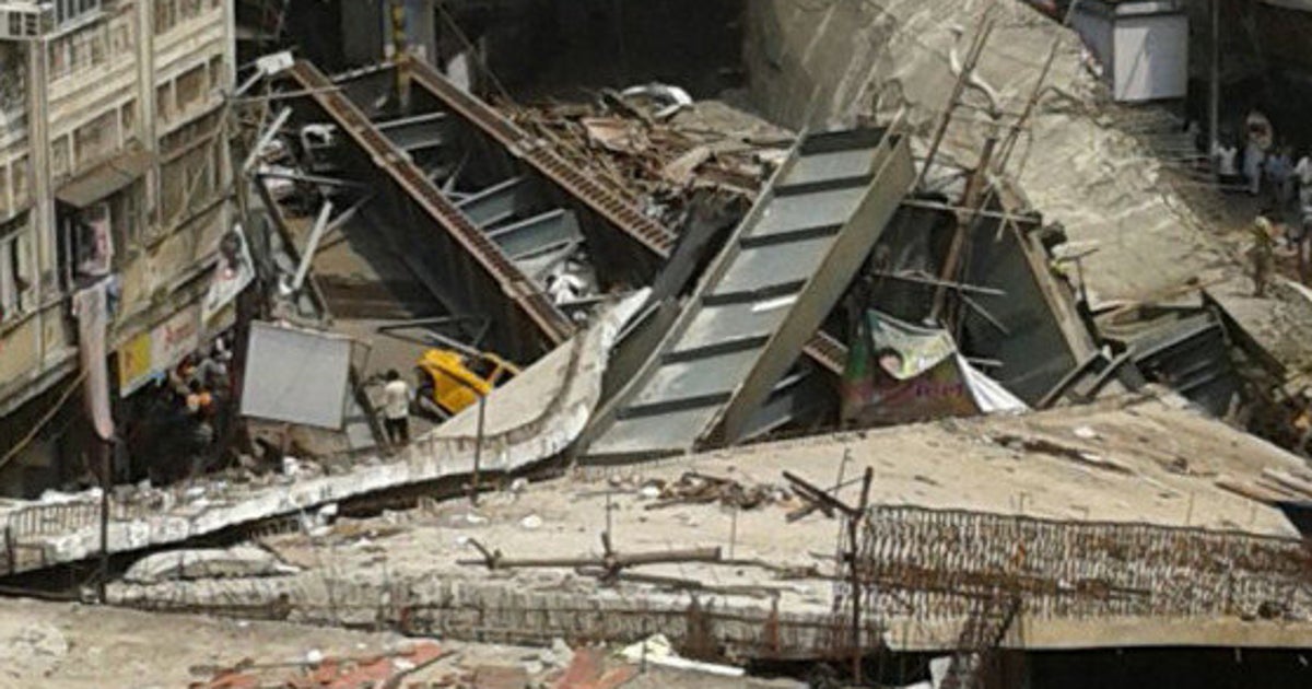 Kolkata Flyover Tragedy: Builder Calls It 'An Act Of God' | HuffPost News