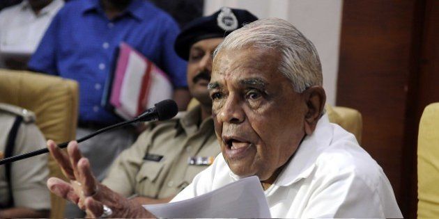 INDORE, INDIA - JUNE 27: Madhya Pradesh Home Minister Babulal Gaur addressing a press conference at police control room over the security on June 27, 2015 in Indore, India. (Photo by Shankar Mourya/Hindustan Times via Getty Images)