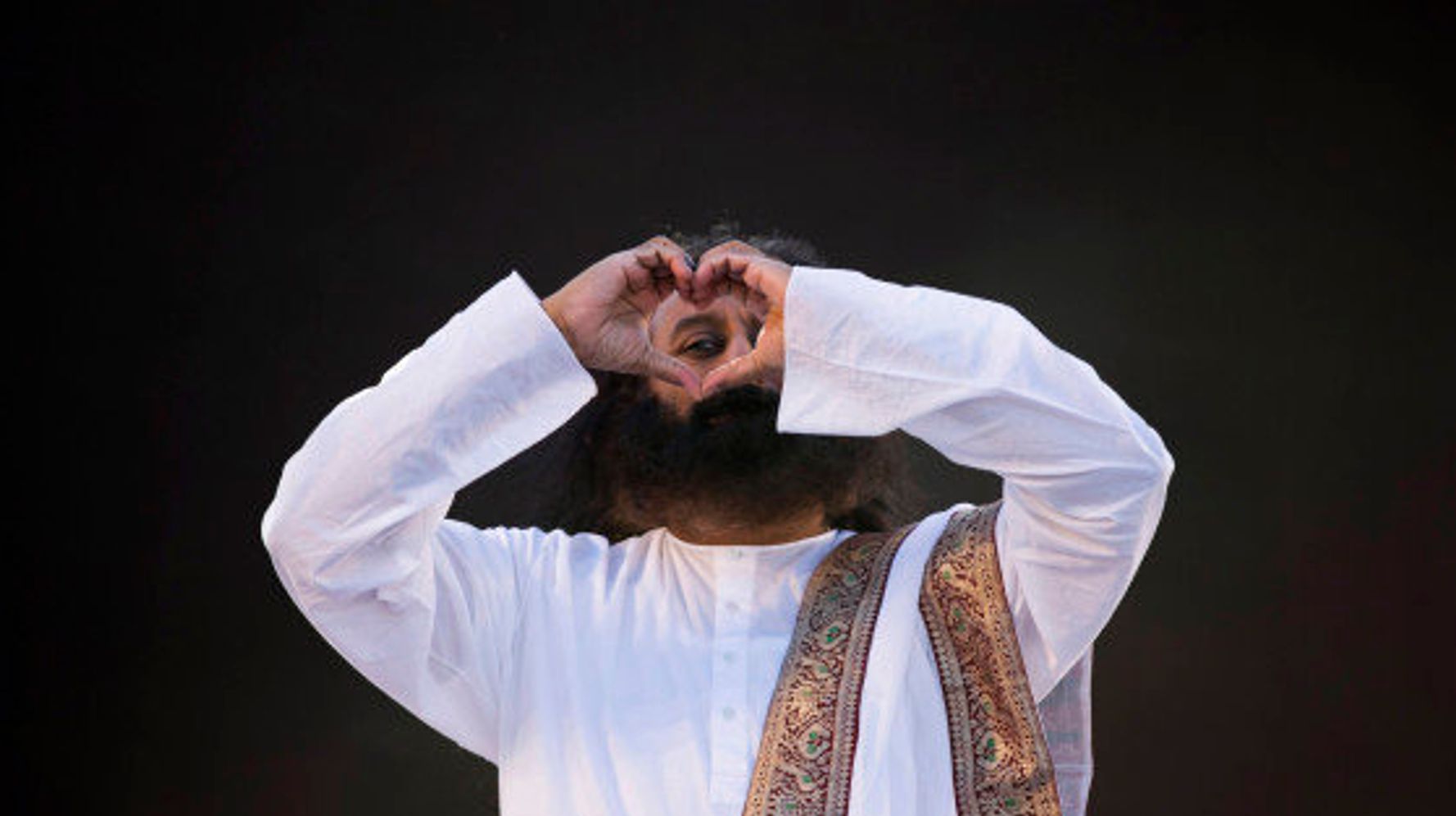 Art of Living founder Sri Sri Ravi Shankar in Delhi after three years, to  take part in various events – India TV