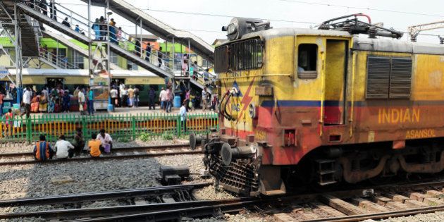 KOLKATA, INDIA SEPTEMBER 29: Train arriving at Dundum rail station on September 29, 2015 in Kolkata, India. (Photo by Indranil Bhoumik/Mint via Getty Images)