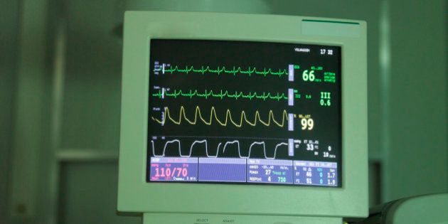 Computer screen showing heartbeat