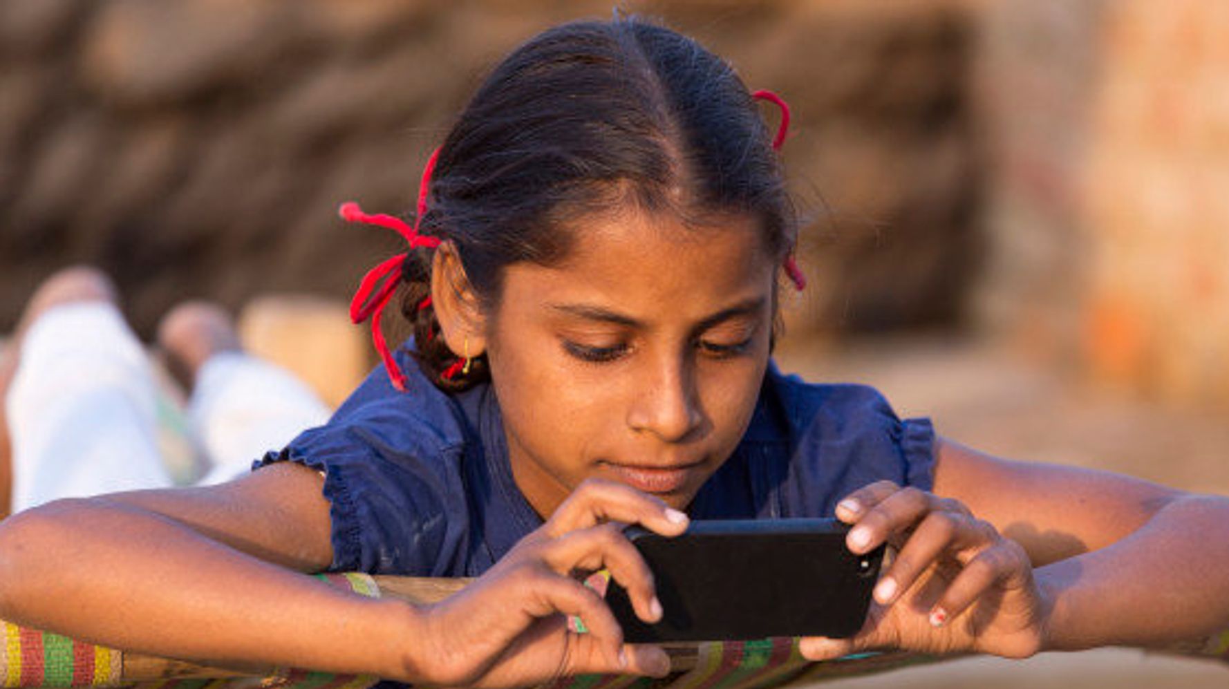 Uttar Pradesh Khap Bans Mobile Phones For Girls Below 18 Years To Protect  Them From Sexual Abuse | HuffPost News