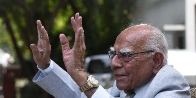 NEW DELHI, INDIA - AUGUST 23: Senior lawyer and BJP MP Ram Jethmalani addresses during a press conference, criticized the leaders from the government as well as other political parties, for referring to the Kashmir based groups leaders as separatists, at his residence on August 23, 2015 in New Delhi, India. Jethmalani said that it was gross misunderstanding to call Hurriyat leaders as separatists. In a sharp attack on the ruling government for not allowing the Pakistan High Commissioner to India to engage in talks with Hurriyat leader Syed Ali Shah Geelani. (Photo by Vipin Kumar/Hindustan Times via Getty Images)