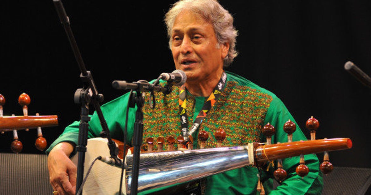 Ustad Amjad Ali Khan Playing 'Jingle Bells' On His Sarod Will Make