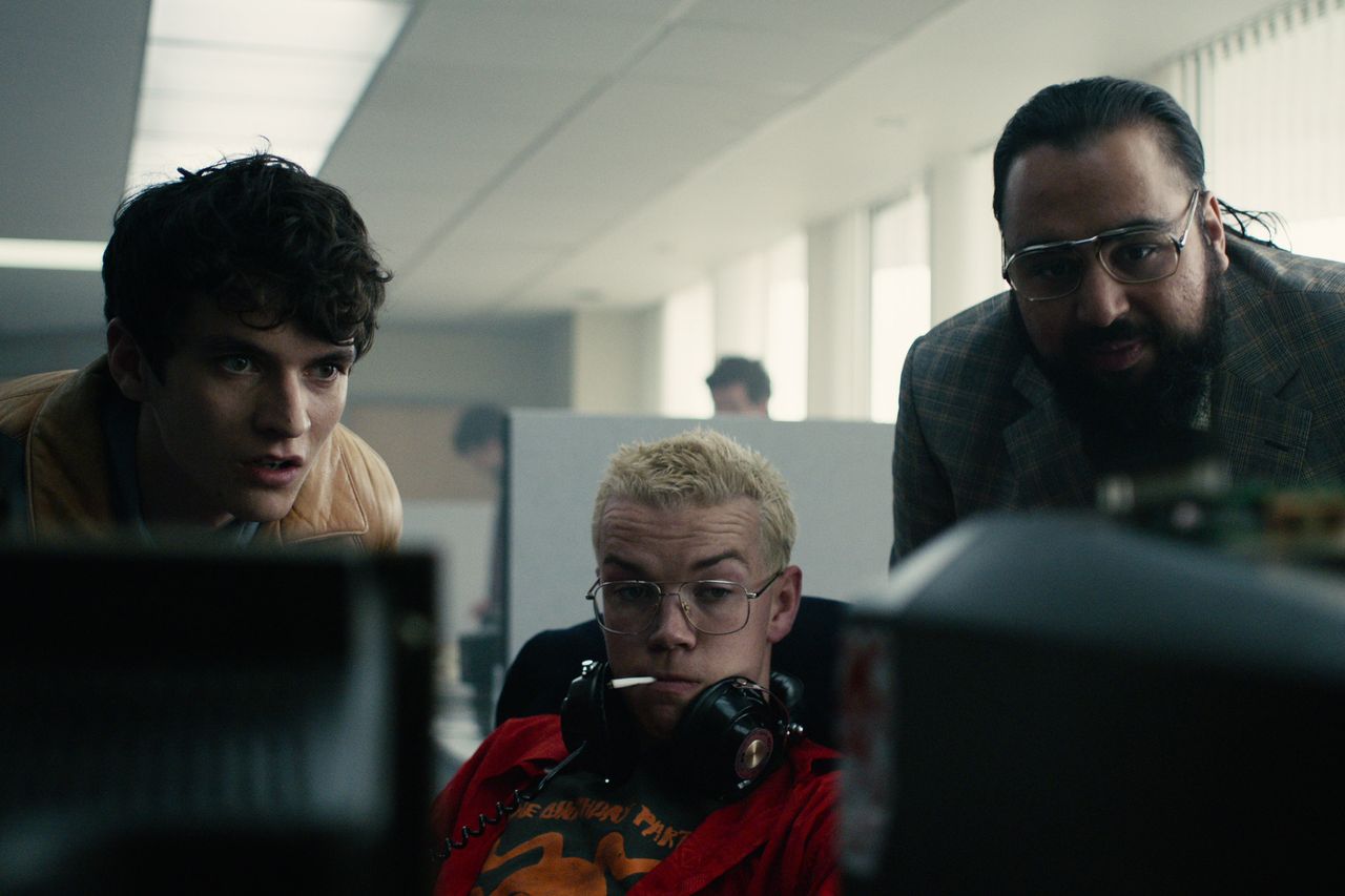 Fionn Whitehead, Will Poulter and Asim Chaudry in 'Black Mirror: Bandersnatch'