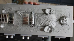 Estas guitarras temáticas de