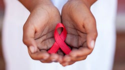 Anvisa dá sinal verde para venda de testes de HIV em