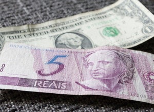 Cotacao Do Dolar Hoje Huffpost Brasil Dólar Comercial Fecha A R 4 13 E Renova Máxima Diante Do Real