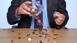 Endividado? Saiba como a terapia financeira pode te