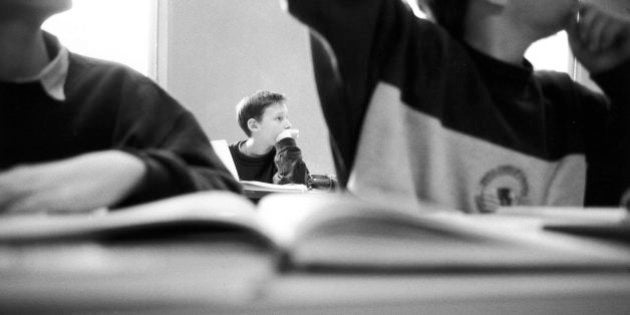 FRANCE - CIRCA 1992: School in Ville d'Avray, France in 1992 - 5th class. (Photo by Valerie WINCKLER/Gamma-Rapho via Getty Images)