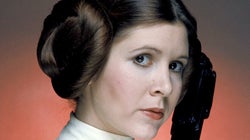 Carrie Fisher, a Princesa Leia de 'Star Wars', sofre ataque cardíaco, diz