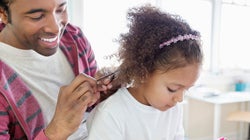 Eu quero que minha filha reconheça e ame seu cabelo exatamente como ele