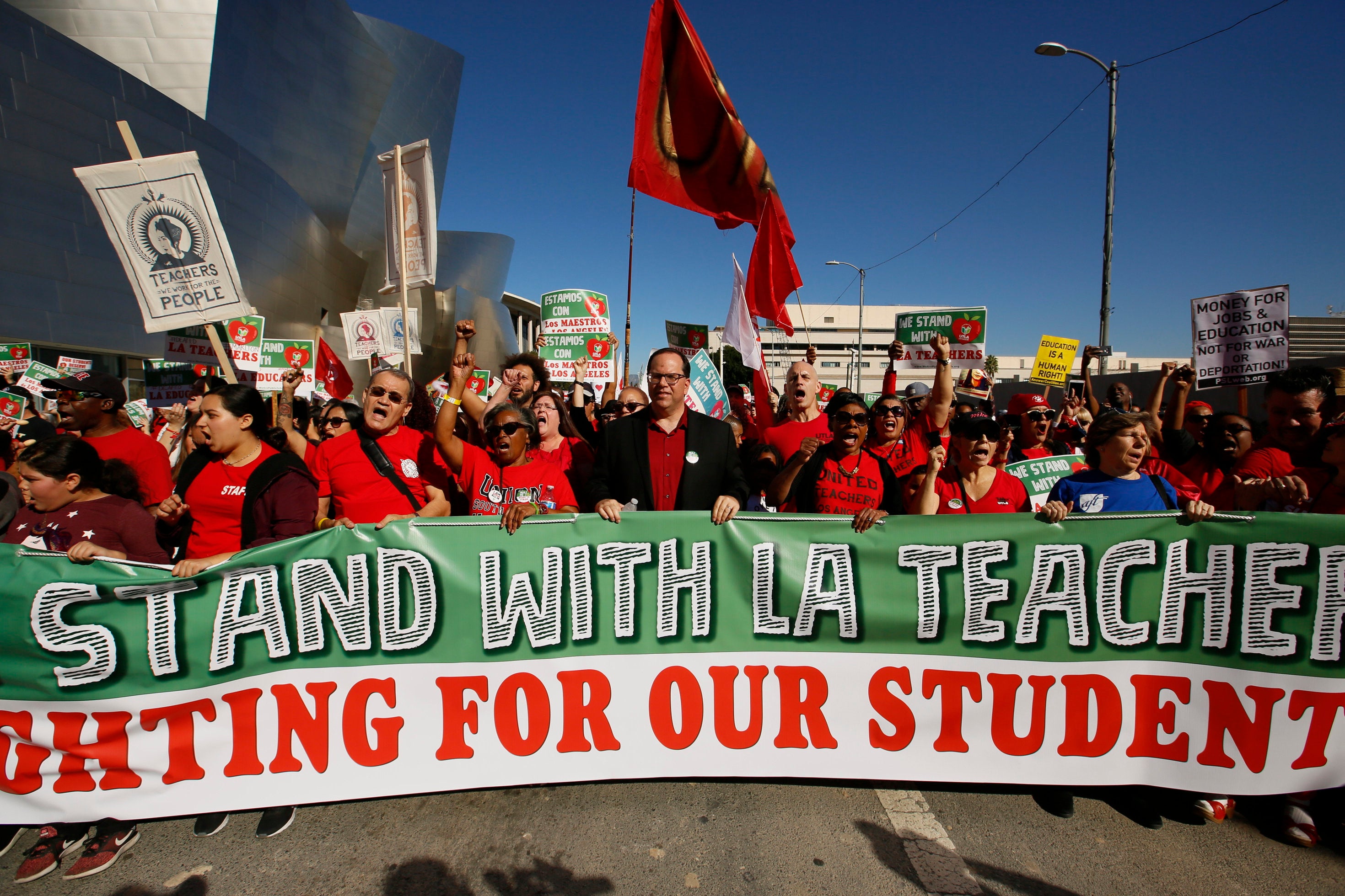 These Are The Democrats Supporting The LA Teachers Strike