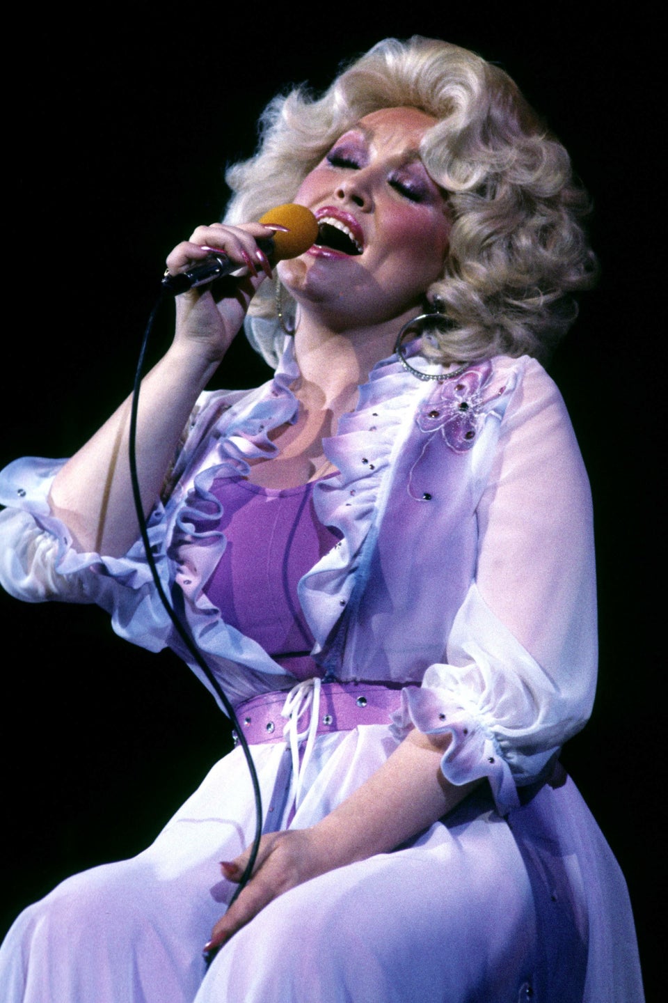 Dolly Parton's Legendary Style Through The Years, Seen In 50 Photos ...