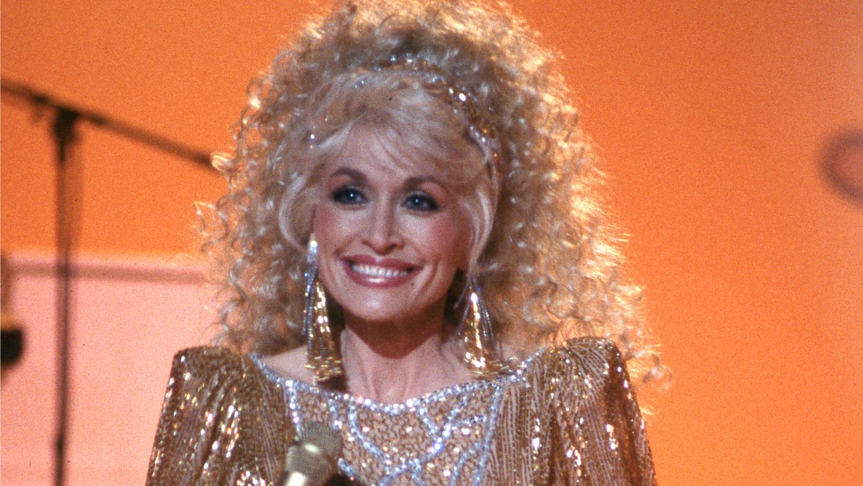 Dolly Parton's Legendary Style Through The Years, Seen In 50 Photos ...